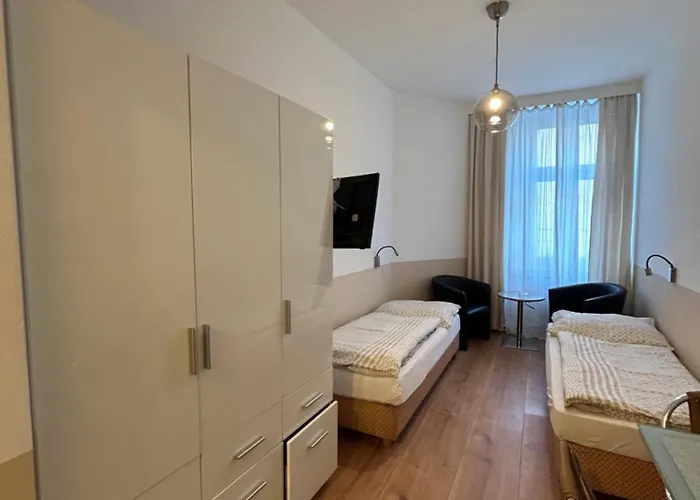 Reiner 12 Apartment