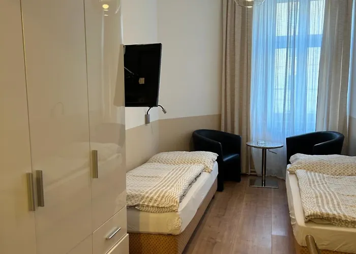 Reiner 12 Apartment